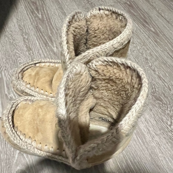 MOU Boots - Picture 6 of 6